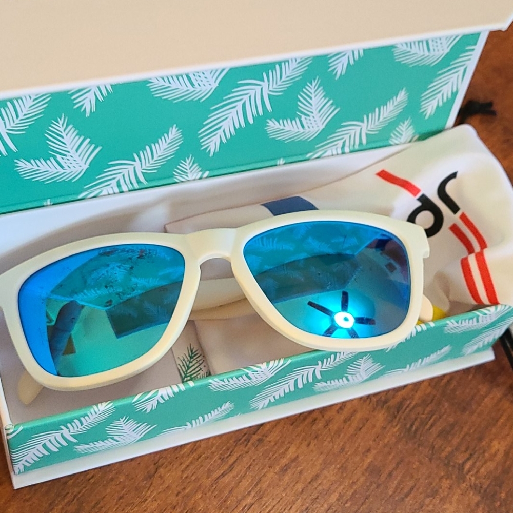Goodr Iced by Yetis Sunglasses